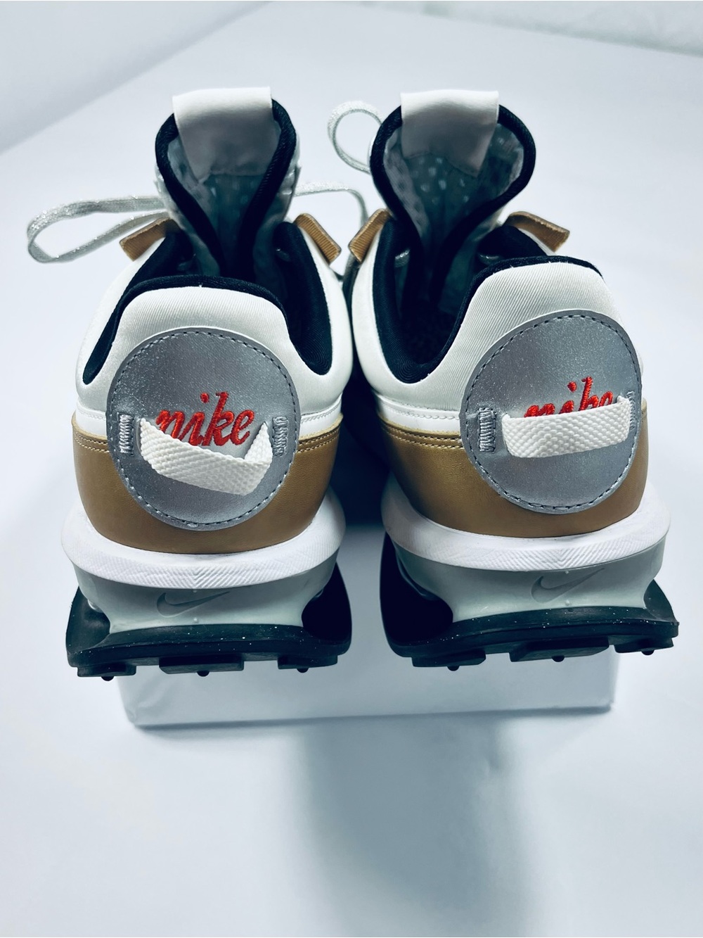 Nike Air Max Pre-Day SE Platinum White Gold # DJ6210-001 Women’s 10.5 Shoes - Picture 4 of 15